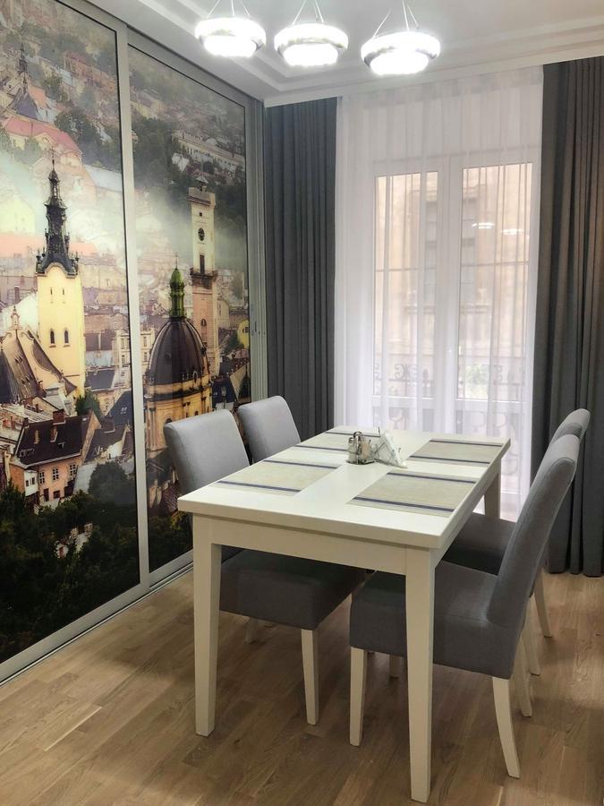 Lux Apartment Ruska Lviv Exterior foto